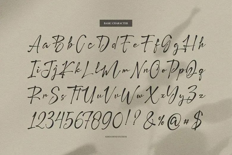 Pegiblue Font
