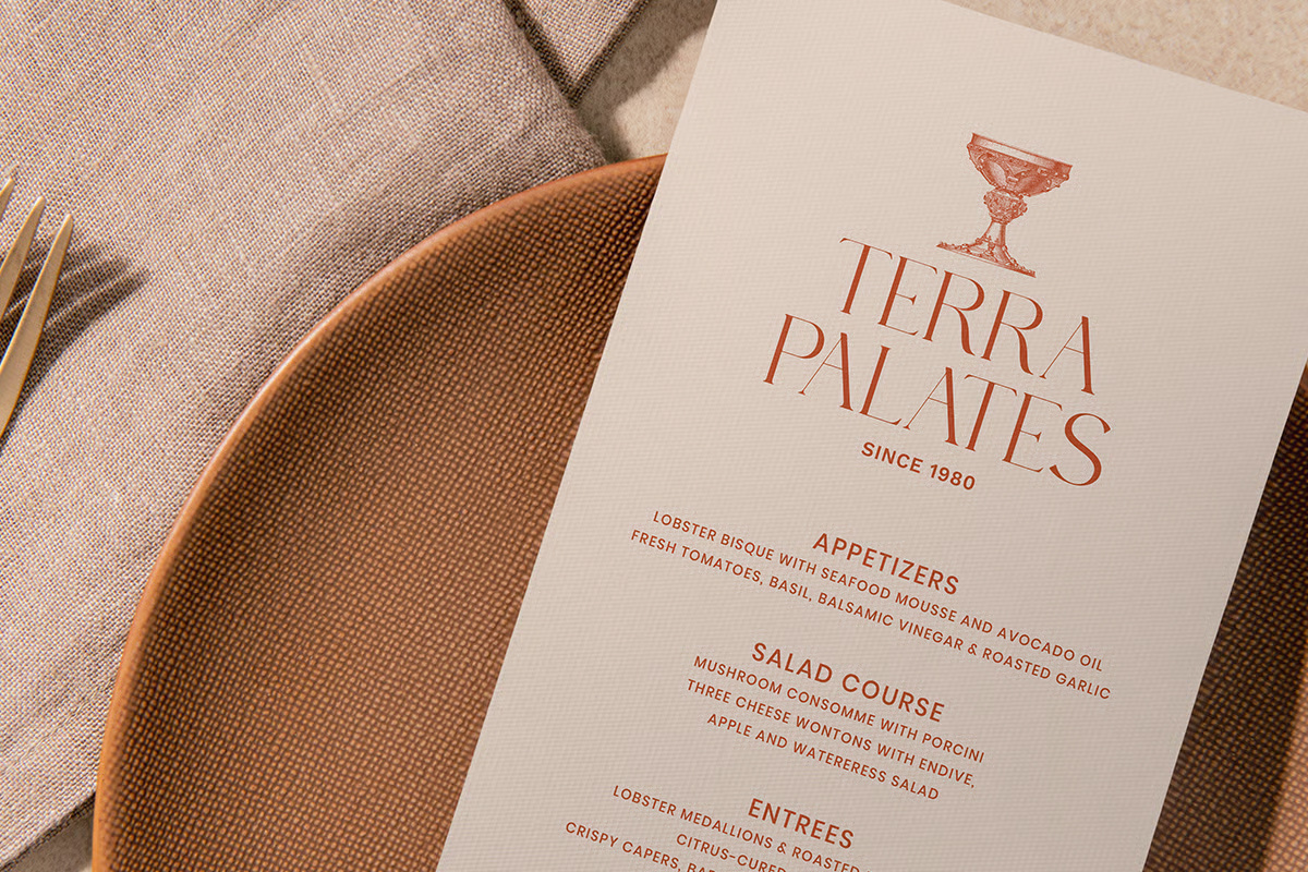 Bryn Vogue Modern Fashion Branding Serif Font